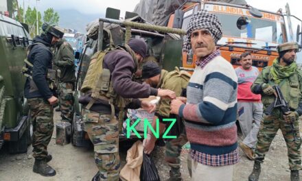 34 Assam rifles army distributed ration among passenger and drivers at Chinner Kangan