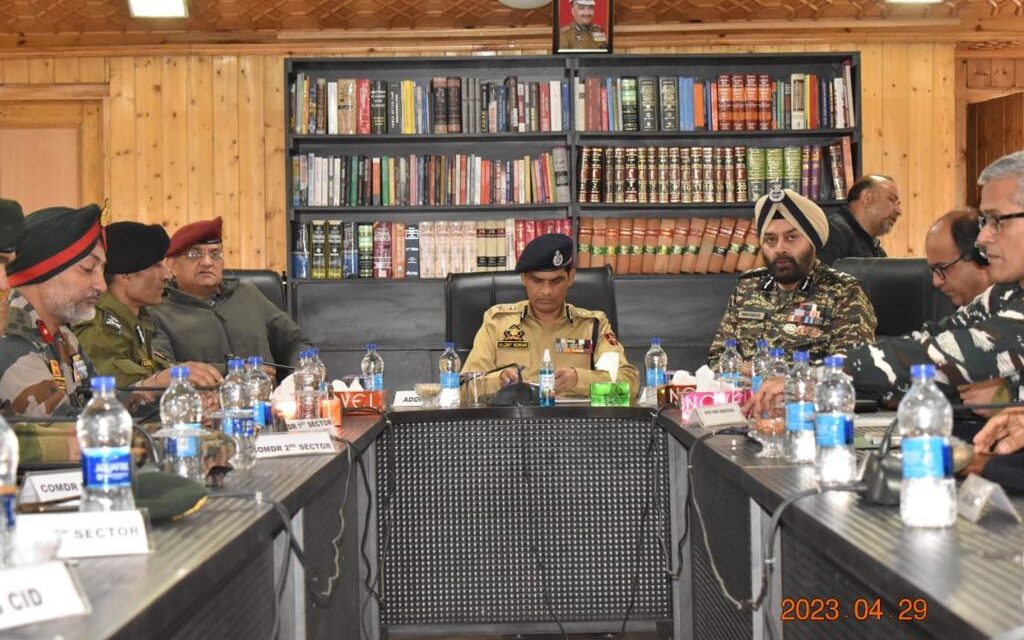 ADGP Kashmir Chairs High Level Meeting In South Kashmir’s Anantnag