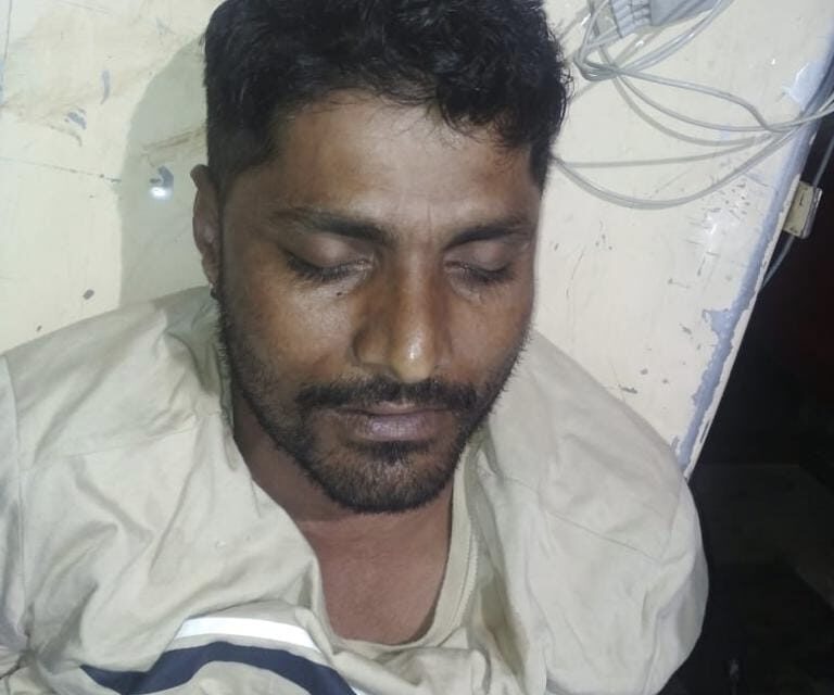 Conductor dies, driver injured as truck hits electric pole in Srinagar