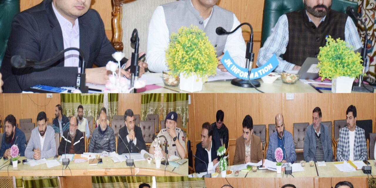 Div Com Kashmir reviews progress on Special Summary Revision in Pulwama & Shopian at Circuit House Pulwama