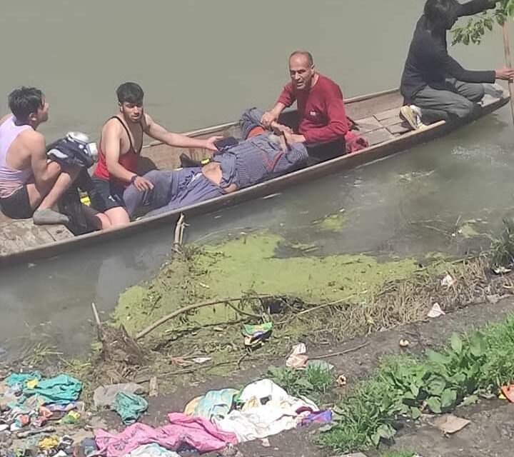 Sopore man jumps into river Jhelum, rescued by locals