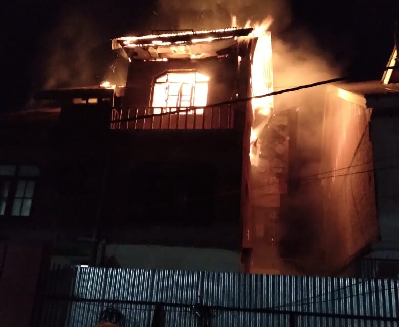 House gutted in Sopore midnight blaze