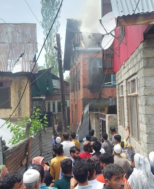 Several structures damaged in fire incident in Bandipora