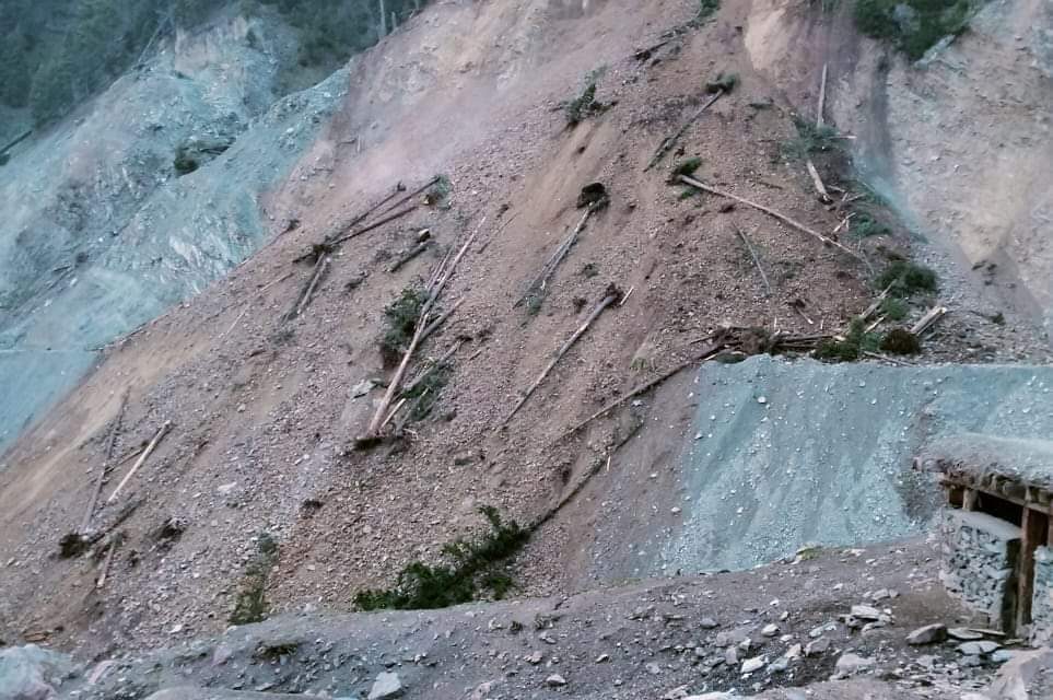 J&K Highway, Mughal Road Shut Due To Landslide, Mudslides