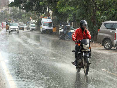 Kashmir Valley, Parts Of Jammu Receive Rains; MeT Predicts More