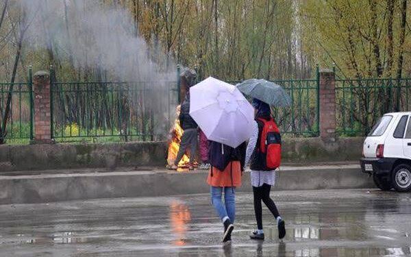 Rains continue, more forecast as most places record below normal temp in J&K