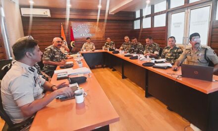 Ahead of SANJY, ADGP Kashmir chairs joint meeting at PCR Kashmir;Urges officers to work in close coordination with the local communities and religious leaders