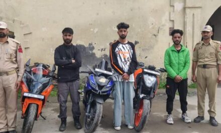 Police cracks whip on stunt bikers in Baramulla; 03 bikers booked