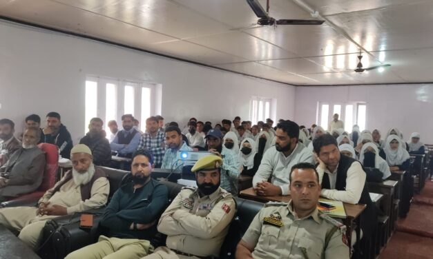 Ganderbal Police organised cybercrime awareness programme at GHSS Gund