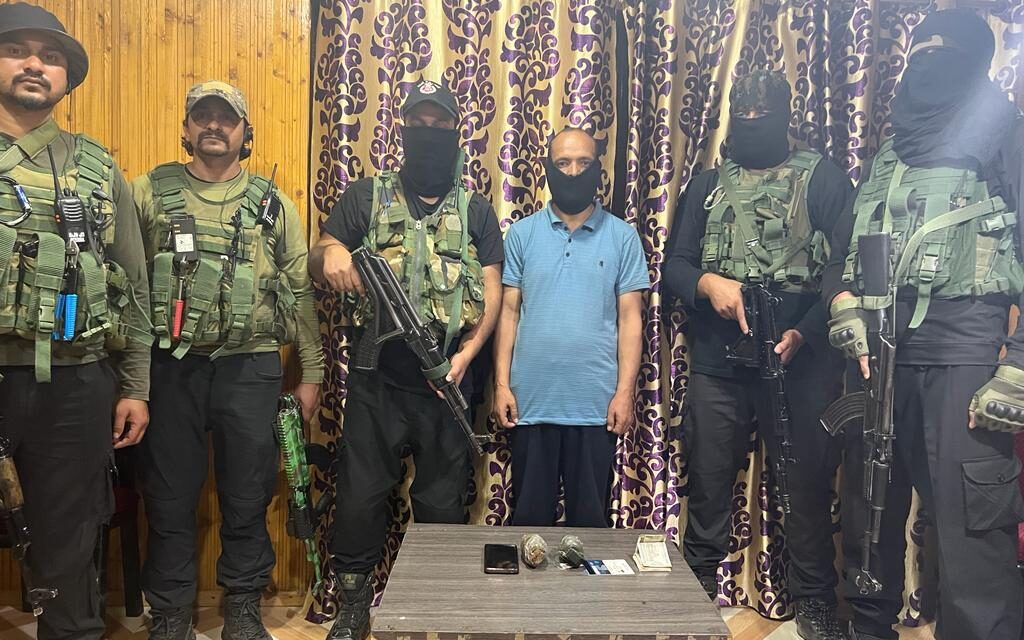 Militant associate arrested in Bandipora: police