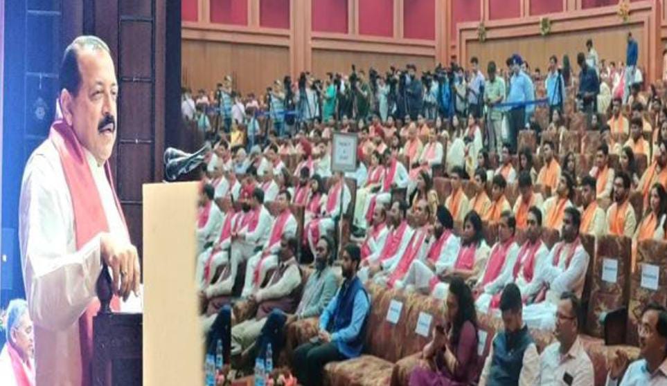 Management strategies crucial to sustain StartUps; J&K being hailed as the torch bearer of Agri-tech start-up movement in India: Dr. Jitendra Singh