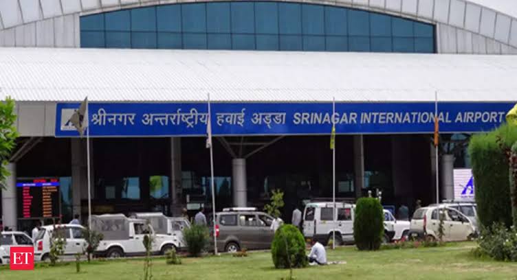 Srinagar airport designates space for prayers, Ahram for Hajj pilgrims