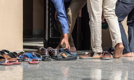 Waqf Board bans entry of Footwear into Praying areas at Waqf Notified Mosques & Shrines