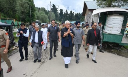 LG Manoj Sinha Visits Nunwan Base Camp, Chandanwari to Review Arrangements for Ongoing Amarnath Pilgrimage