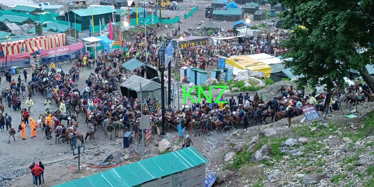 Longest-ever Amarnath Yatra begins as 8000 pilgrims visit holy cave on day 1;Will pray for peace, prosperity of the country, say jubilant devotees
