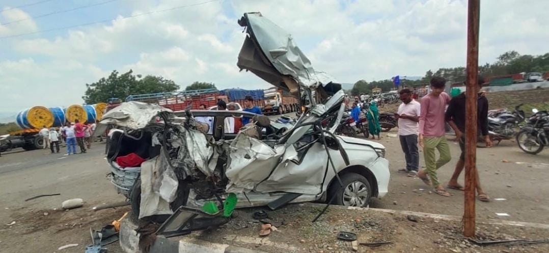 Truck accident on Mumbai-Agra Highway kills at least 15 people: Maharashtra Police