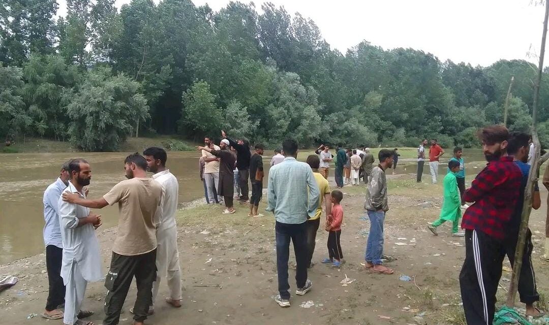 Efforts Ramped Up As MARCOS Teams Join Rescue Operation to Trace Minor Girl Drowned in River Pohru in Jaggerpora Kupwara