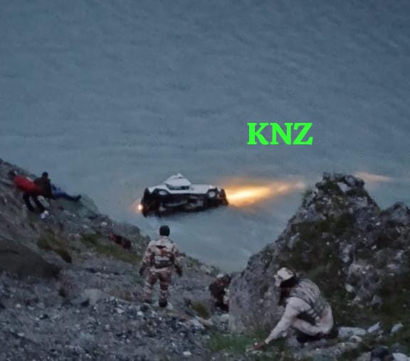 Nine CRPF personnel injured after their vehicle rolled down in Sindh in Ganderbal