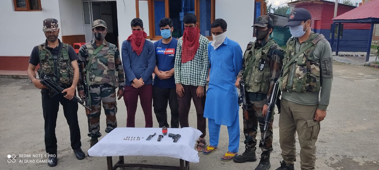 Yaripora Grenade Attack Case: Four Militant Associates Arrested As Police Busts Grenade Throwing Module In Kulgam