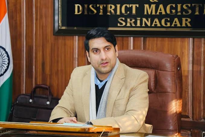 DC Srinagar imposes restrictions on High Court Bar Association Srinagar elections