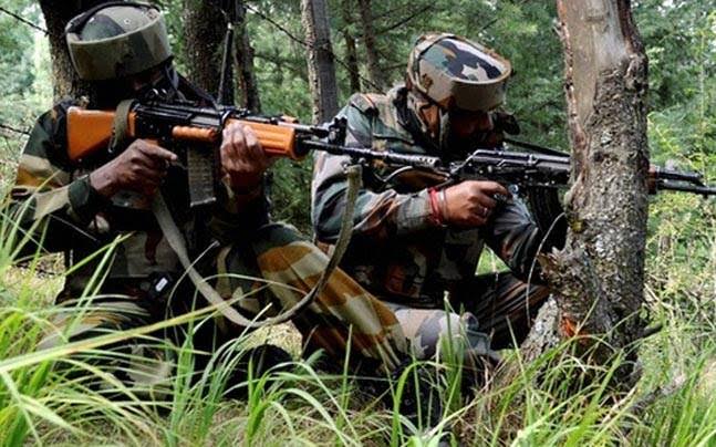 Unidentified Militant killed in ongoing Uri Bla gunfight, Ops on