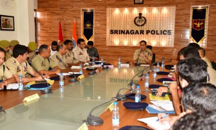 SSP Srinagar chairs crime-cum-security review meeting