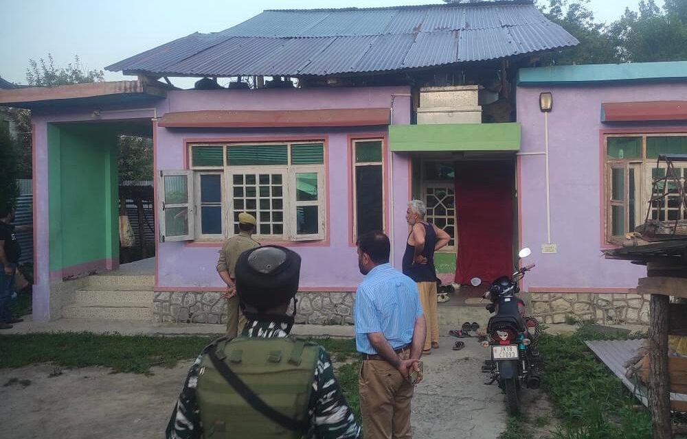 CIK Raids are underway at 11 locations of Kashmir