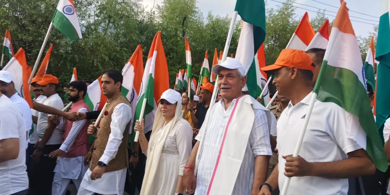 Huge participation in Tiranga Rally ‘big answer’ to those who claimed none would pick up Tri-colour in Kashmir: LG Manoj Sinha