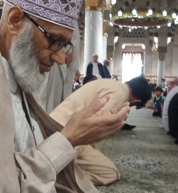 Dargah Hazratbal Imam Maulana Sayeed Ahmad Farooqi dies