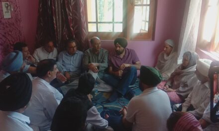 NC delegation visits Baramulla to condole with family of AEE Gurmeet Singh