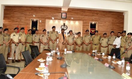 Srinagar Police Bids Farewell to DySP Hqrs, DySP DAR On Their Transfer