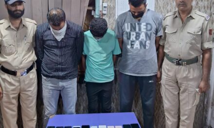 3 members of mobile stealing gang arrested, 11 stolen phones recovered: Sgr Police