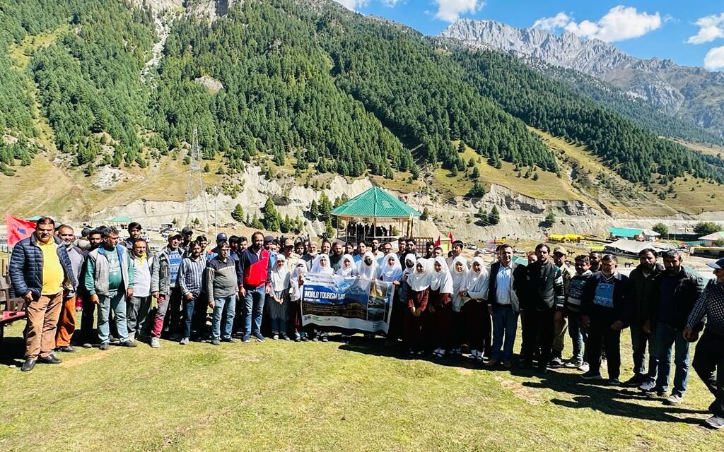 SDA celebrated “World Tourism Day” at Sonamarg