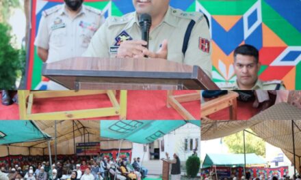 Police facilitates Police Community Partnership Group meeting in Kulgam