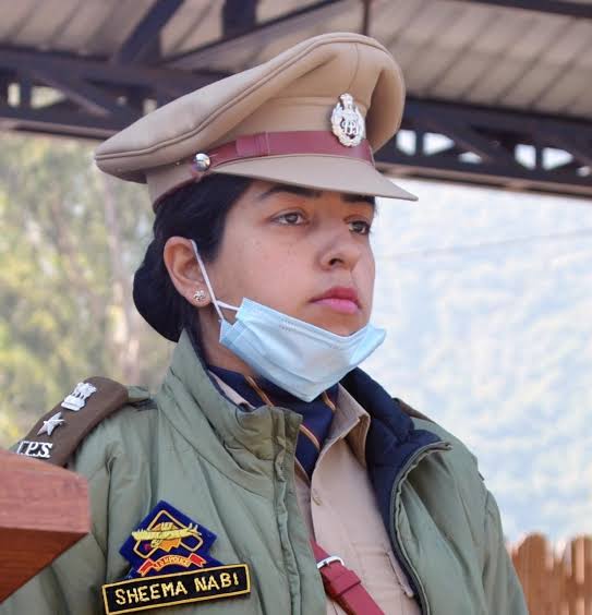 SP Handwara Sheema Qasba proceeds on central deputation, SP Kupwara to hold post of charge