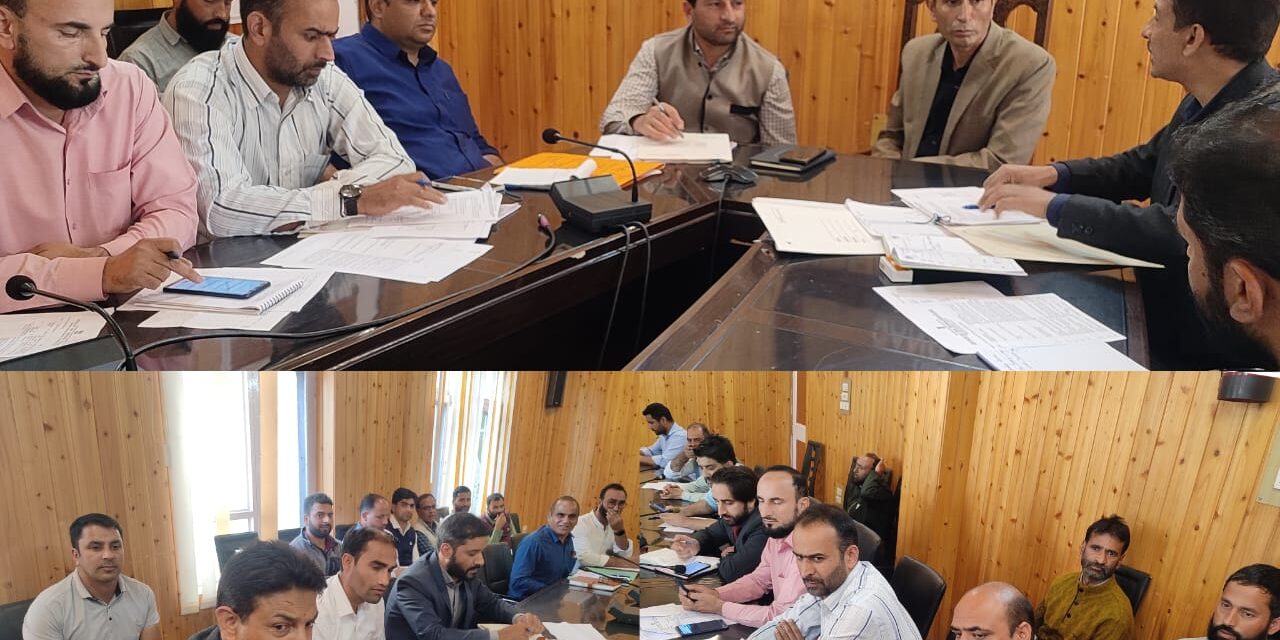 ADDC reviews functioning of Revenue department at Ganderbal