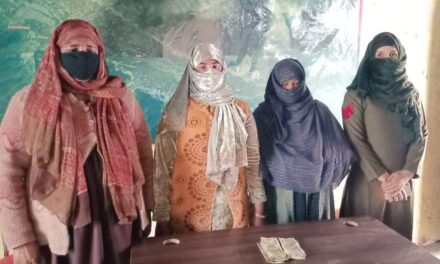 Ganderbal Police Arrested Three female Pick-pocketers at Kangan; Stolen Money recovered and seized.