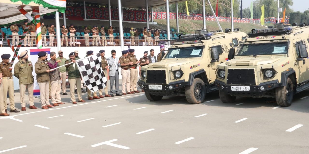 DGP dedicates 160 vehicles to JK Police at a flag off ceremony at CTC Lethpora and Zewan;These vehicles would be very handy for maintaining peace in J&K: DGP