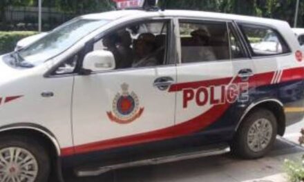 Delhi Police raid NewsClick’s office, journalists