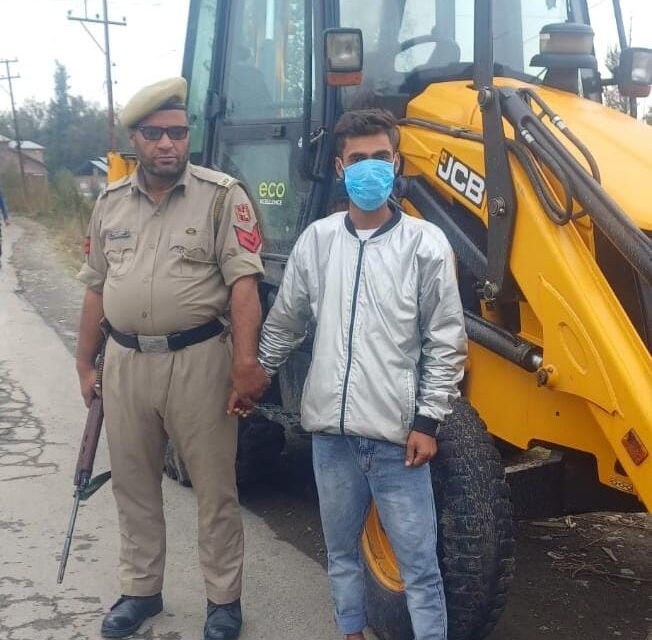 Illegal extraction of minerals;Police seizes a vehicle, arrests a person in Kulgam