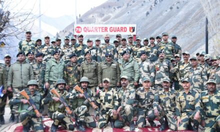 DG BSF Visits Forward Areas To Review Operational Preparedness of Units Deployed Along LoC in Bandipora