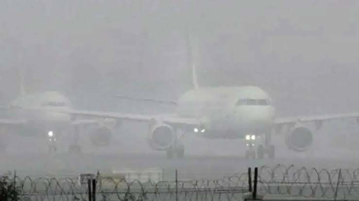 Morning flights delayed at Srinagar airport due to dense fog