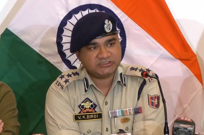 Vidhi Kumar Birdi is new IGP Kashmir;Vijay Kumar transferred and was posted as ADGP Law and Order J&K
