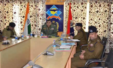 IGP Kashmir visits Awantipora, chairs security review meeting;Paid floral tribute to martyrs, inaugurates GOs mess at DPL Awantipora