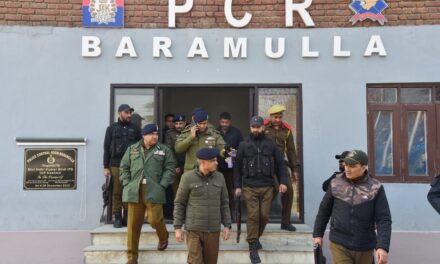 IGP Kashmir visits Baramulla & Sopore, takes stock of security scenario;Highlighted the vision of creating a prosperous & harmonious environment for everyone
