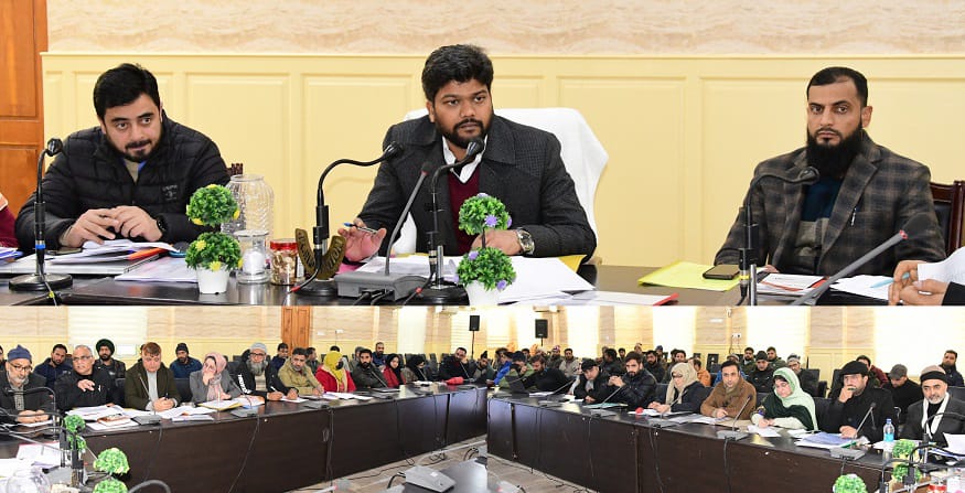 DC Ganderbal reviews progress under HADP