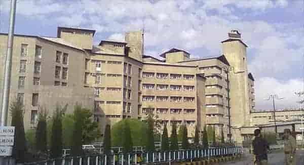 Govt begins search for new SKIMS Director, invites applications