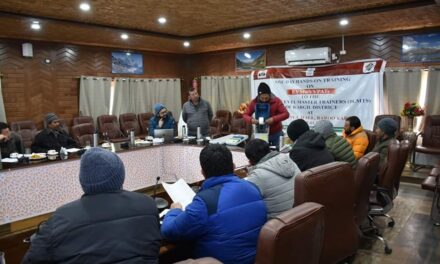Training program on EVMs held in Kargil 