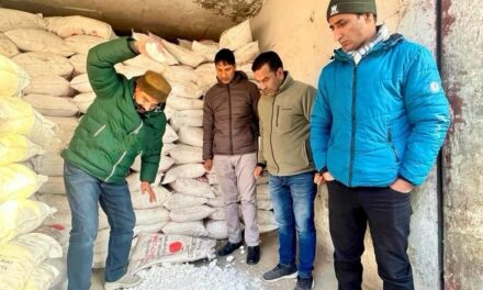 400 bags of duplicate spurious fertilizers seized in Kulgam
