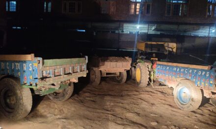 Geology Mining Department conducted Night raids to foil illegal mining operations in Ganderbal,6 vehicles seized